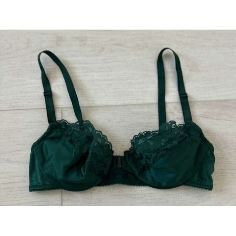 Vintage Vassarette Satin Bra Sz 36B Green Front Closure
